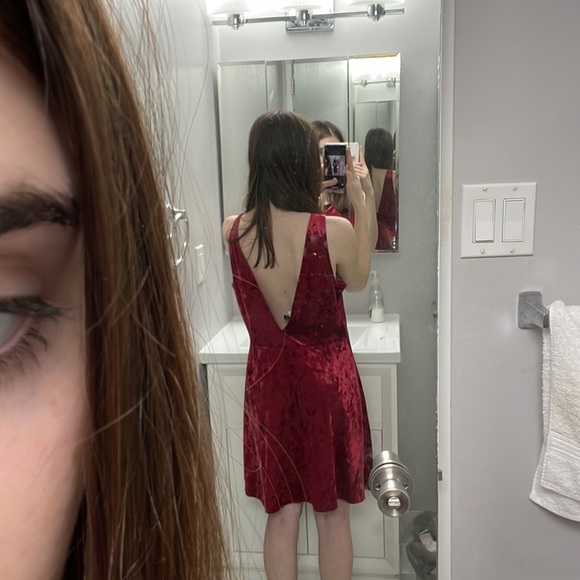 Red dress size 12 - Picture 2 of 3